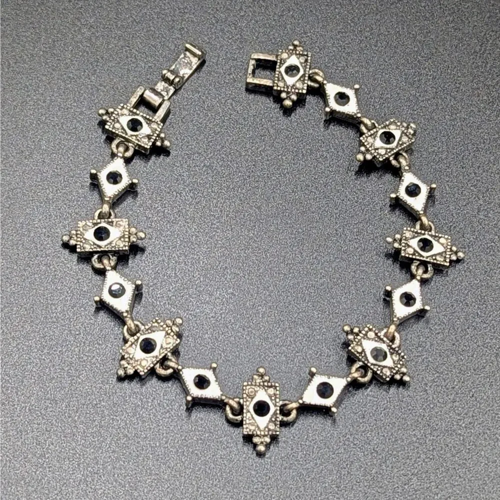 Vintage Silver-Tone Art Deco Style Bracelet Black Glass Rhinestones 7”